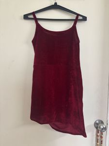 RED VELVET SLIT DRESS