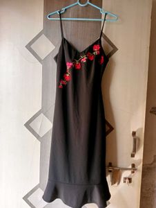 Classy Black Dress👗🖤😎