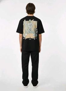 Vintage Graphic T-Shirt!!!