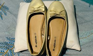 Hi-attitude Gold Ballerinas