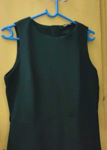 Elegant Emerald Green Ruffle Dress