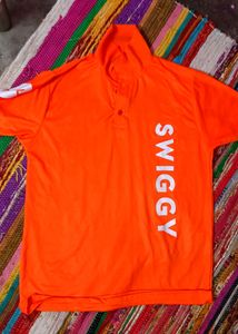 SWIGGY T SHIRT FOR COMBO 2😍
