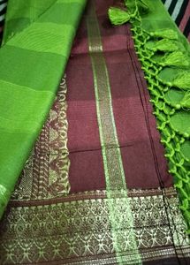 2 NEW banarasi Sarees 🔴🟢