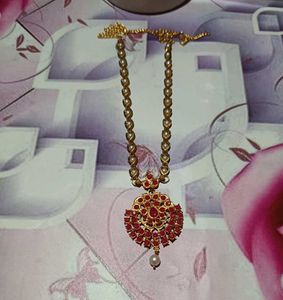 Elegant Ruby &amp; Pearl Pendant Necklace
