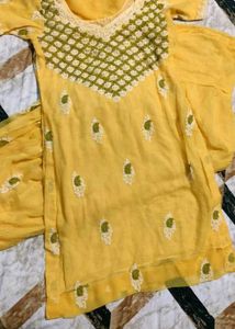 Kurta Set With Dupatta