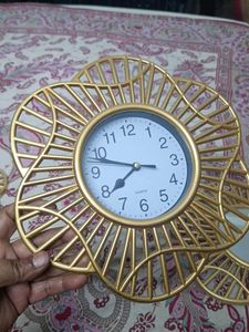 Wall Mount 3 Show Peices In One Clock
