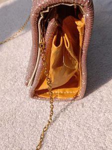 Women's Clutch With Elegant Detachable Chain