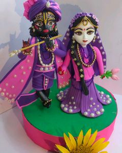 Radha Krishna Murti With Clay Craft