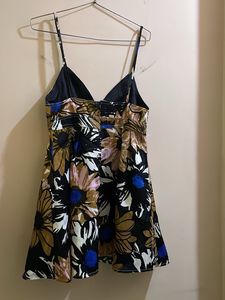 Floral Print Top Can We Worn As A Dress