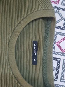 Sweatshirt from Zudio