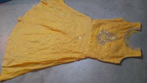 L Sizs Yellow Gown