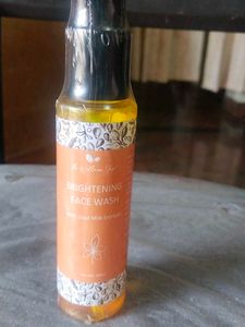 Brightening Face Wash