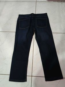 Straight Cut Jeans