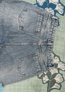 Off Duty Straight Jeans