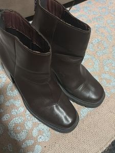 Ankle Length Everyday boots In The Best Condition