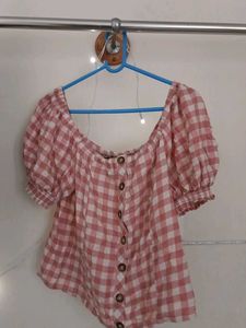 Cute Gingham Off-Shoulder Top