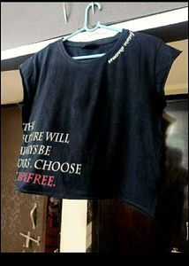 Women&#39;s Black Top