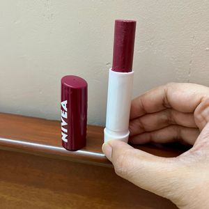 Nivea Berry Shine Tinted Lip Balm