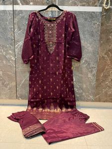 Maroon Kurta Set