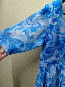 Blue And White Customized Short Gown