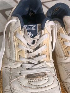 Red Tape Classic Sneakers