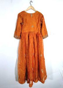 Orange Embroidered Kurta (Women&#39;s)