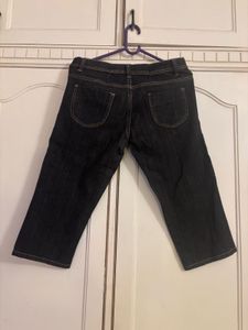 Benetton Stylish Capri Denim Jeans