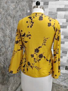Floral Print V-Neck Peplum Top