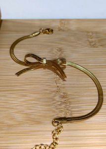 Stainless Steel Bow Bracelet