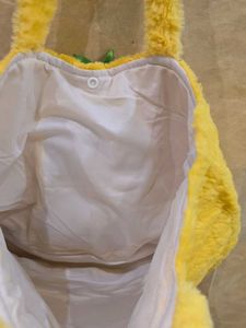 Winnie the Pooh Plush Bag