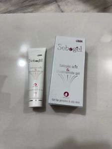 Combo Of Face Wash And Cream