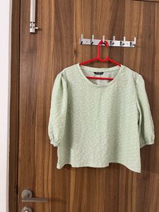 Floral Puff Sleeve Top