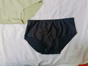 🇳🇿❤️💫 Pack Of Three Silky Stuff Panties