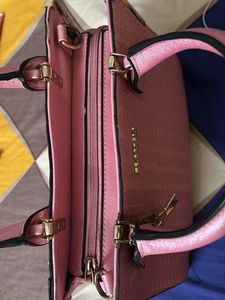 Pink Handbag 👜