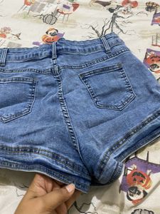 Hot Pants