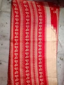 Red &amp; Cream Printed Saree