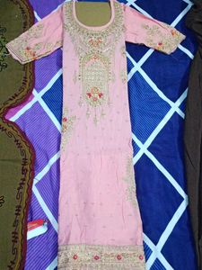 Embroidered Readymade Kurta Set