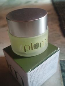 Plum Renewed Clarity Night Gel