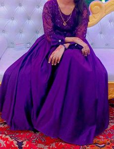 Elegant Purple Ethnic Gown
