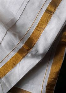 Uthareeyam / Melmundu