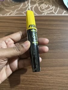 Nykaa Super Sizer Waterproof Mascara