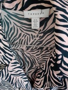 Very Nice 👗zebra Dress