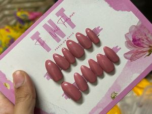 Press-On Nails Combo