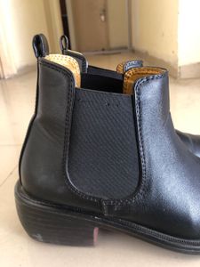 3 Inch Height Increasing Chealsea Boots + Insoles