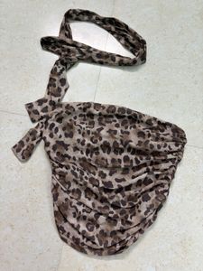 Chic Leopard Print Top😇 ( worn once)