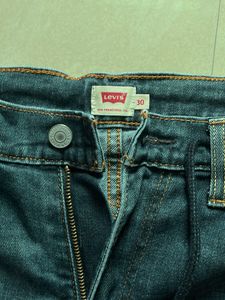 Levi&#39;s jeans