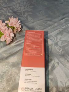 Dermatouch Facewash Bright And Even Skin Tone