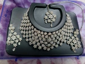 Ad Necklace 💕