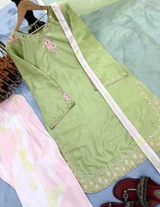 New Stayle Beautiful Pakistani Sirak Dress importa