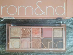 Rom&amp;nd Eyeshadow Palette- 01 Pampas Garden 🌠